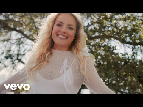 MaRynn Taylor - Small Town Spinnin' (Visualizer)