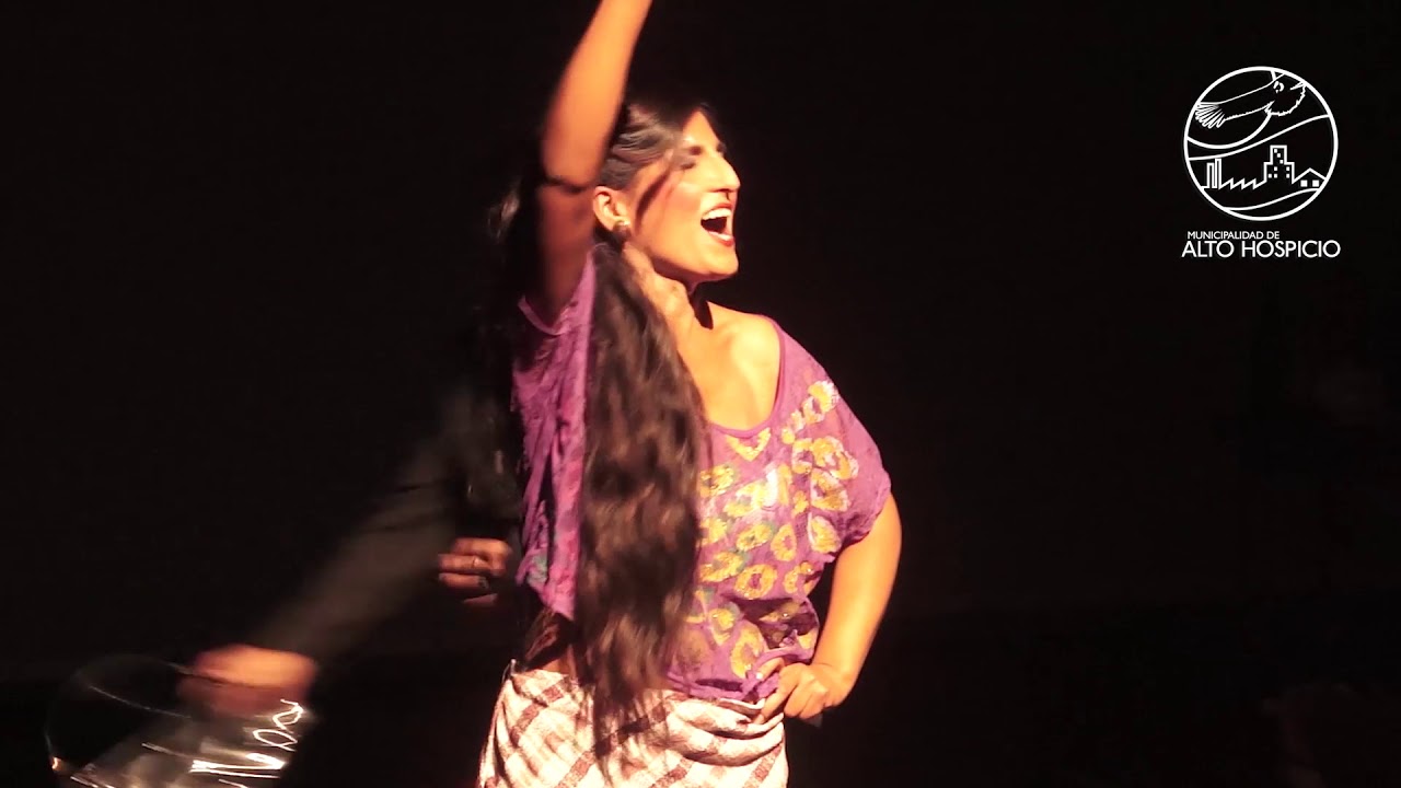 Obra de Teatro LaReina Isabel Cantaba Ranchera