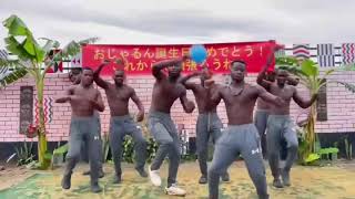 世界からのサプライズ動画でお誕生日お祝いしてもろた✌️