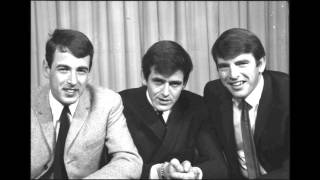 3 O'clock flamingo street, the bachelors