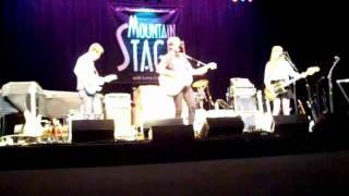 Jenny &amp; Johnny(Jenny Lewis And Johnathan Rice)-Animal Live