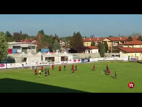 Vergiatese-Castanese, rigore di Gibellini (0-2)