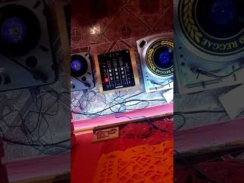 Lynn Tait and the Jets El casino royal - Stranger and Glady Just like a river. Amalgamated records.