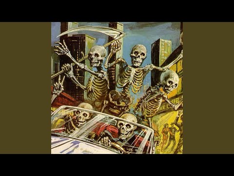 HALLOWEEN (feat. ATM!)