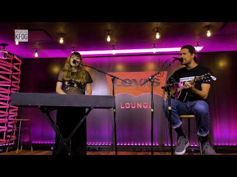 KFOG Private Concert: Oh Wonder – “Without You”