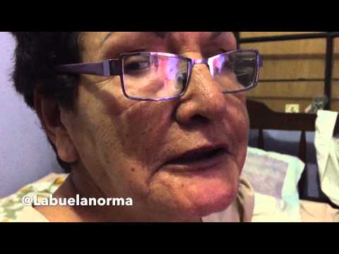 La abuela Norma Pijamada de novelas