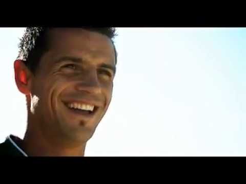 HOY ENTRENAMOS CON... ROBERTO