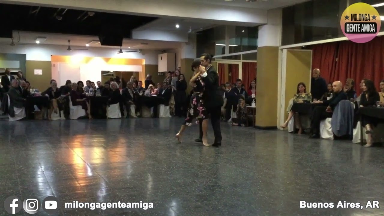 Video thumbnail for Yumar Zambrano y Natasha Arape - Milonga Gente Amiga 2022 - (2 de 3)