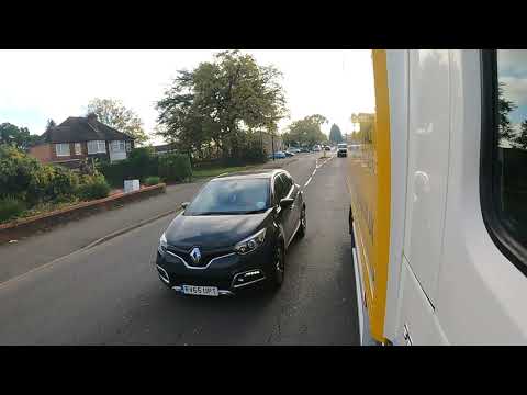 Mastering the Pull-In, Pull-Out Maneuver in Your HGV Test