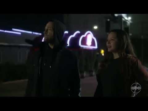 The Rookie 05x16 - Tim and Lucy | "Oh you're THAT Bradford"