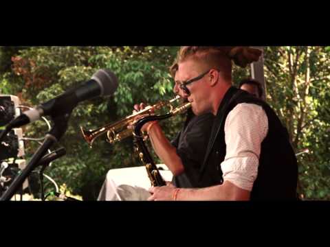 Accomplice Collective- Corriendo (live @ Jungle Love Festival 2016)