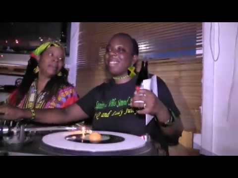 Lady Smurf & Lady Juicy @ Vinyl Meltdown Thursday 05JLY2018