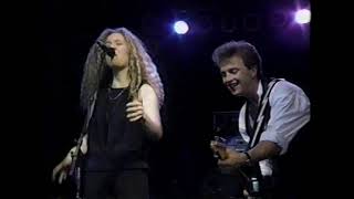Colin James performs Keep On Loving Me Baby (with Amanda Marshall)