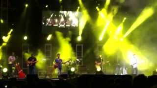 preview picture of video 'Grite una noche - Padel Rock (Directo concierto Un día cualquiera Ferrol 2013)'