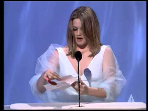 Thumbnail of the video: "Braveheart" winning the Oscar® for Makeup