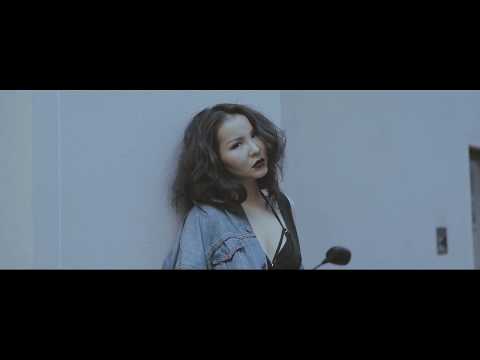 Hishigdalai ft Naki - Mi Senti (Official Video)