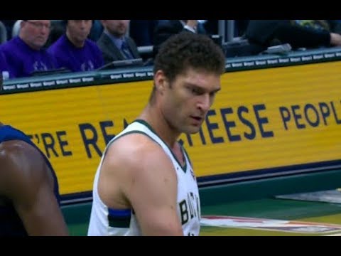 Brook Lopez Highlights vs T'Wolves RS19G59 - 19 Pts, 7 Rebs, 4 Blks (23.02.19)