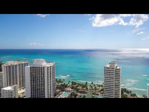 Waikiki Beach Live