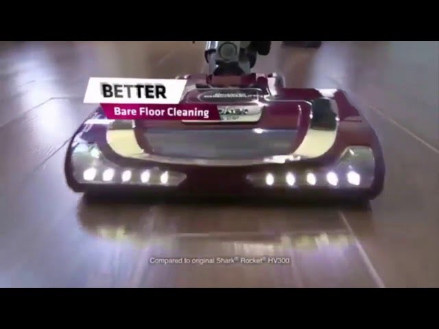 Shark Model HV322 40 Rocket Deluxe Pro Super Light Vacuum XCond in Vacuums in Mississauga / Peel Region