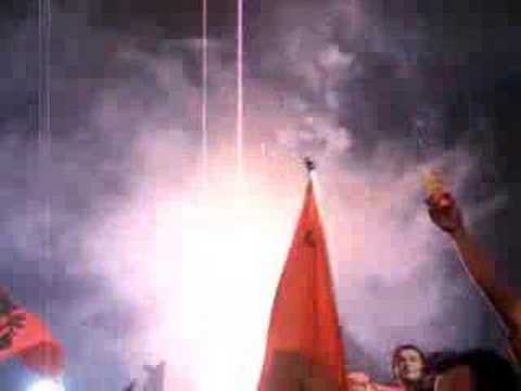 "la 12-Entrada del Aguila" Barra: Super Naranja - Inmortal 12 - LBC &bull; Club: Club Deportivo Ãguila