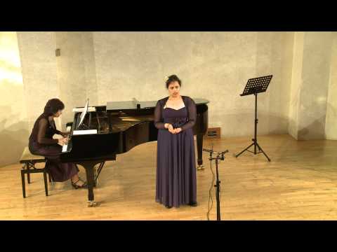 V. Bellini- "Eccomi... Oh quante volte!" (Giulietta)- Esther Adam, Soprano