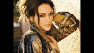 Holiday - Hilary Duff (With Lyrics)