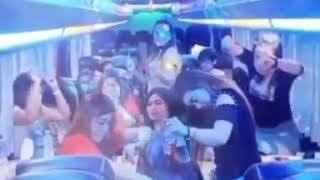 Download lagu Bar,,, bar,,, dugem dalam bus, tarik siss....... SEMONGKO mp3