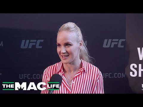 Valentina Shevchenko unfazed by Jessica Eye's bulletproof vest: "She has to take it off to fight"