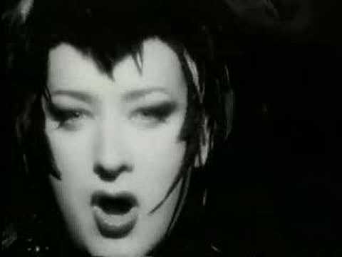 Boy George - Love is leaving