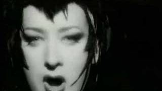 Boy George - Love is leaving