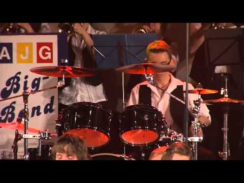 AJG Bigband Oldie Revue 2011 - Auszüge - unicef
