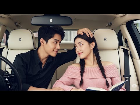 Joven humilde con ojos sobrenaturales desafía al heredero arrogante en una guerra de dinero y honor