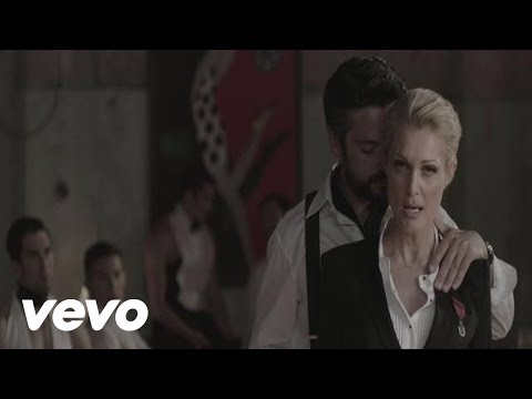 Βρε τι βρήκαμε! Το video όπου η Νατάσα Θεοδωρίδου εμφανίζεται... ΓΥΜΝΗ!!! Δείτε το στο Athens Magazine | Athens Magazine