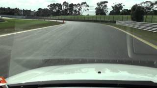 preview picture of video 'BMW 135i Sandown Park Raceway Positive Training'