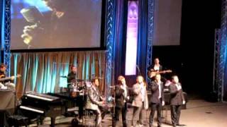 Ernie Haase &amp; Signature Sound / Wayne Haun (Champion of Love) 01-21-11