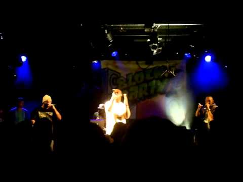 Nakk Jack Tk & L'indis Invincible Live EMB Sannois 03.04.11