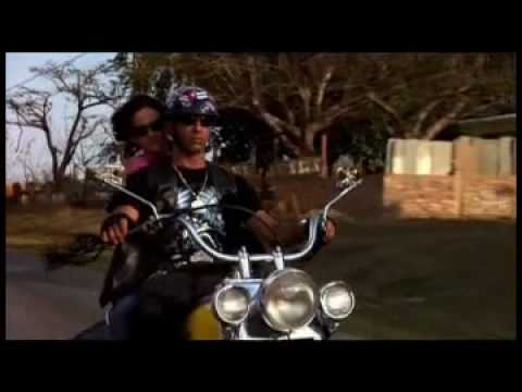 Metzeler con Harley Davidson en Cuba