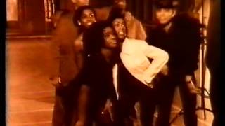 Download lagu The Real Milli Vanilli - Keep On Running (version 1) mp3
