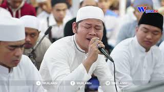 Download lagu Live Sholawat Az-Zahir ft Gus Wahid mp3 Download lagu Live Sholawat Az-Zahir ft Gus Wahid mp3