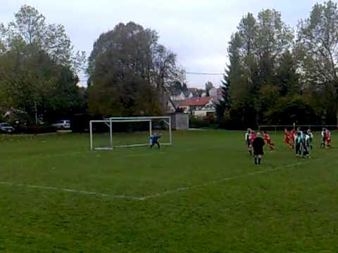 Fisniks Freistoß zum 1:2