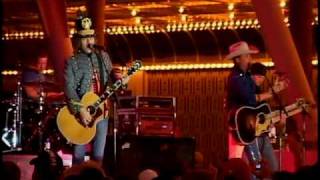 why does everybody want to kick my ass