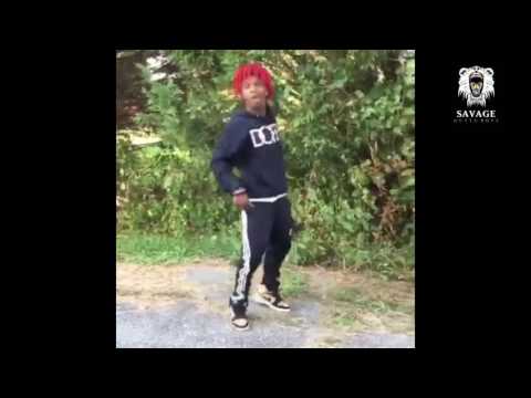 She going throw that