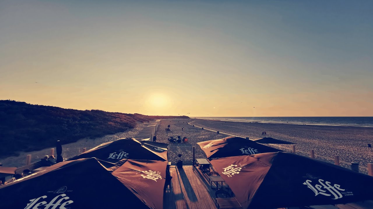 Live webcam view of Breezand Beach Pavilion View