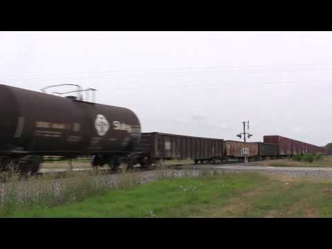 Norfolk Southern 152 with Norfolk Southern SD70M-2 2741 leading