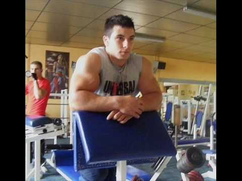 "Can't be Touched". Lorenzo Becker.