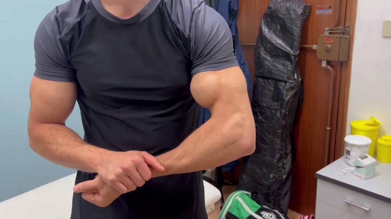 Insane ripped big biceps crazy peak flexing ripped muscle 6 pack/ read description