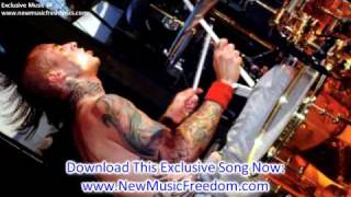 Travis Barker feat. Beanie Sigel, Bun B &amp; Kobe - Just Chill [New Video + Lyrics]