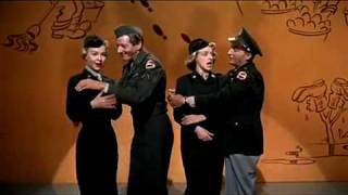 Danny Kaye &amp; Bing Crosby - Back in The Army.mov