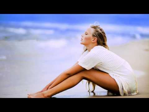Clelia Felix - On The Beach (Lounge Mix)