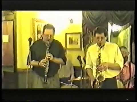 Chris Tyle's Manchester Band - When you're smiling  [August 1999]